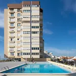Horizonte Azul , Frente Mar & Piscina アパート