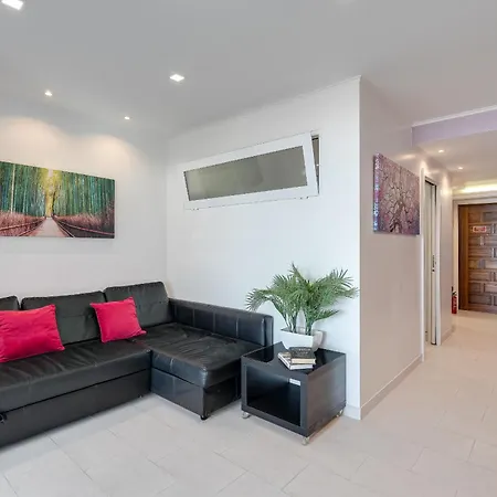 Horizonte Azul , Frente Mar & Piscina Appartement *